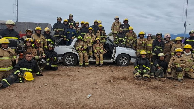 Exitosa capacitación sobre Rescate Vehicular Liviano
