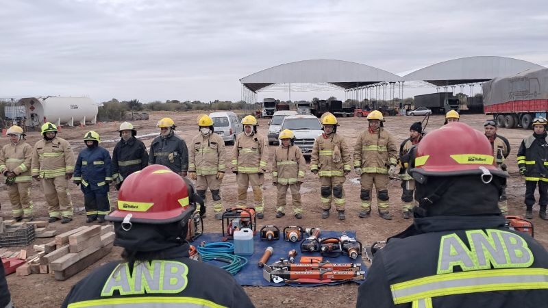 Exitosa capacitación sobre Rescate Vehicular Liviano