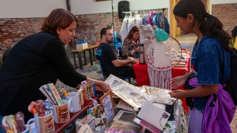 Vuelve la Feria de Tienda C: arte, diseño y talento local en la Casa de la Cultura