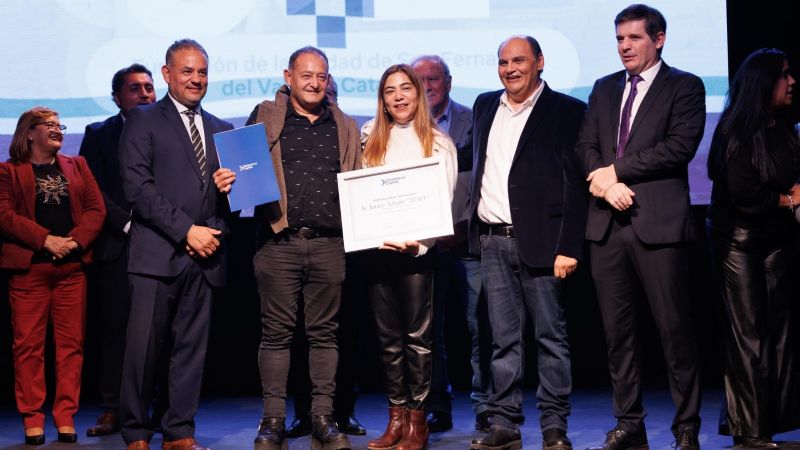 Capitalinos fueron distinguidos con los premios al mérito “San Fernando” y “Vecino Destacado”