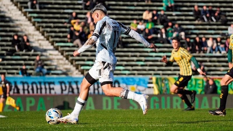 Aldosivi y Central Córdoba empataron sin goles