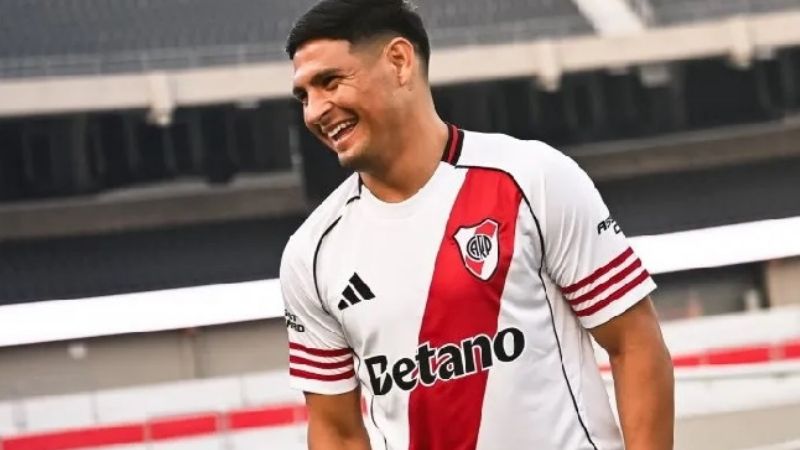 “Siempre soñé jugar en River”