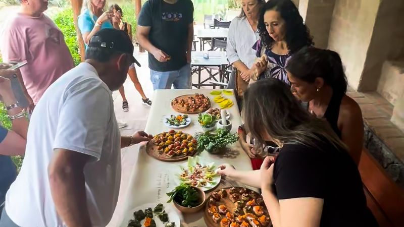 Degustación artesanal y gratuita en el Pueblo Perdido de la Quebrada
