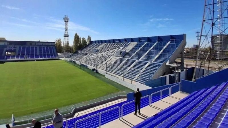 Godoy Cruz con Sarmiento, reinaugurando el “Gambarte”