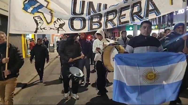 El SOEM marchó en reclamo de un aumento salarial digno