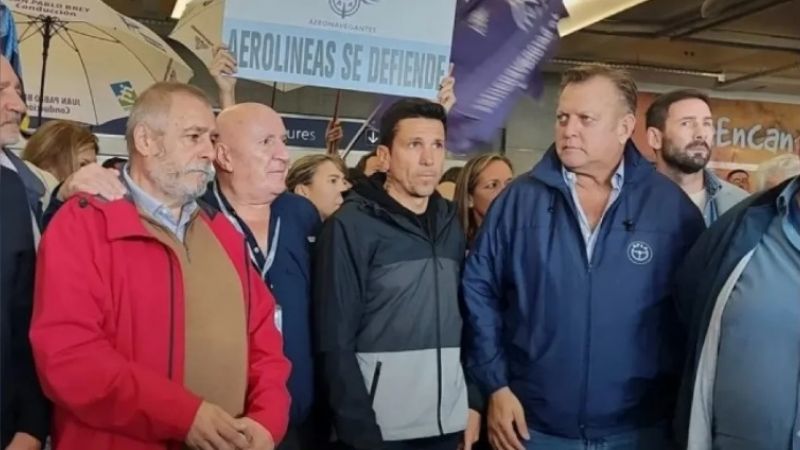 Una protesta de gremios aeronáuticos en Aeroparque podría complicar los vuelos