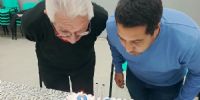La sesión de este lunes se llevó a cabo en la sede de Ateneo Mariano Moreno por su cumple 84, uniéndose al festejo de la Liga Chacarera. Mario Gershanis y Lucas Cisternas, los presidentes de ambas entidades, compartieron el simbolismo de 