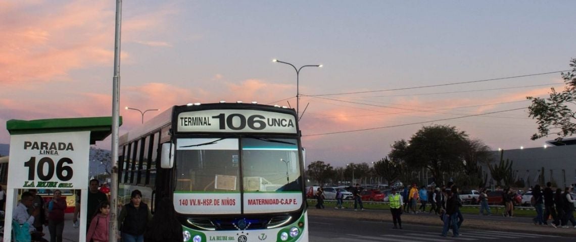 La UTA amenaza con paro de colectivos si el Gobierno nacional no abre la paritaria
