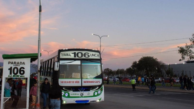 Informan que todas las líneas de colectivo mantienen sus recorridos habituales