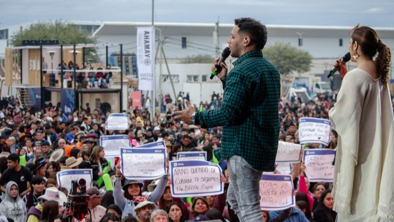 Las voces, los locutores que dan vida a cada escenario