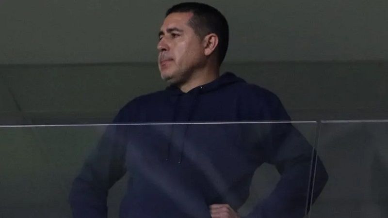 "Traguen saliva, agachen la cabeza y saquen esto adelante...",