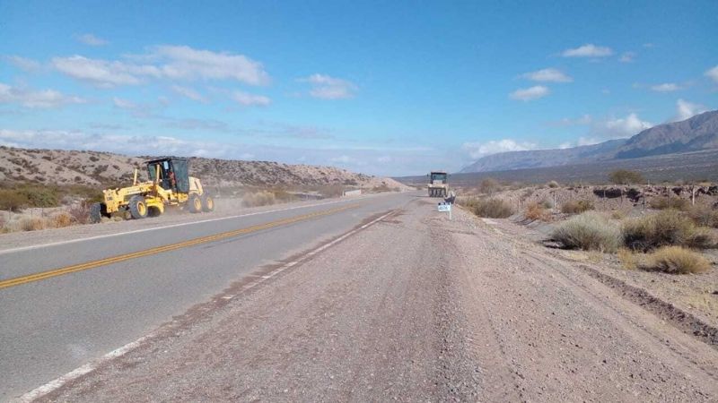 Vialidad Nacional continúa con trabajos de conservación en ruta 40