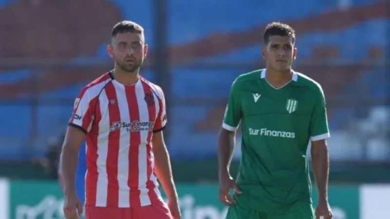 Banfield y Defensa van por la punta en su zona