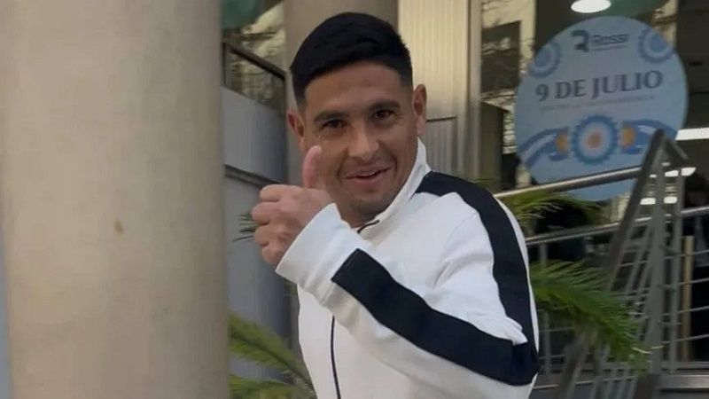 "Maxi" Salas afuera por tres semanas