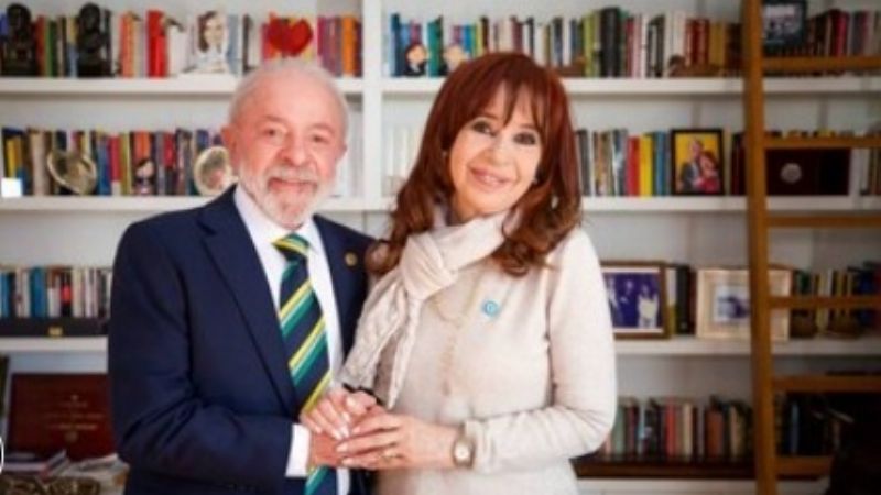 Cristina se reunió con Lula Da Silva durante casi una hora