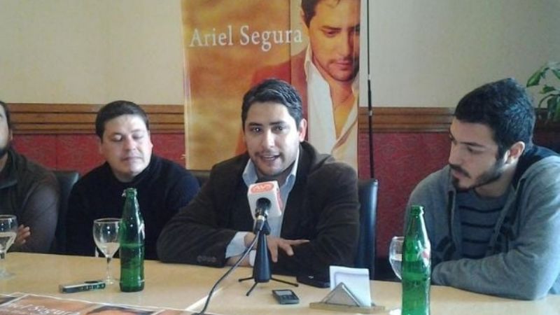 Ariel Segura será la nueva voz de Los Carabajal