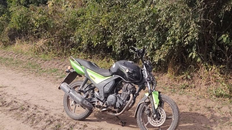 Robaron una Yamaha SZ 150