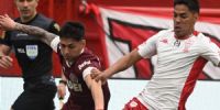 LANÚS Y BEGRANO se enfrentan, desde las 20.45 hs., en la cancha de Quilmes.