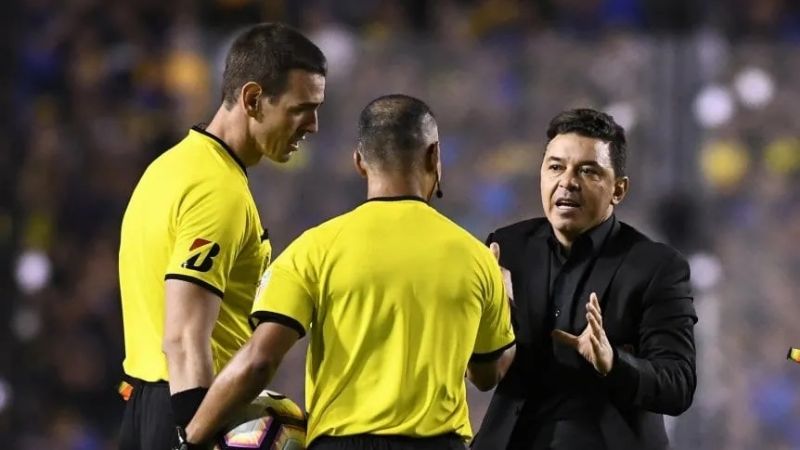 Gallardo espera que Sampaio “haya reflexionado”