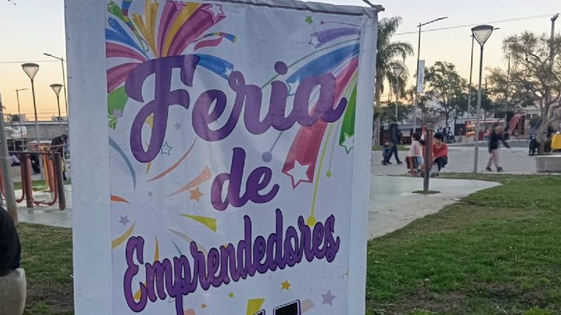 La Feria de Emprendedores de Valle Chico cada vez con más convocatoria