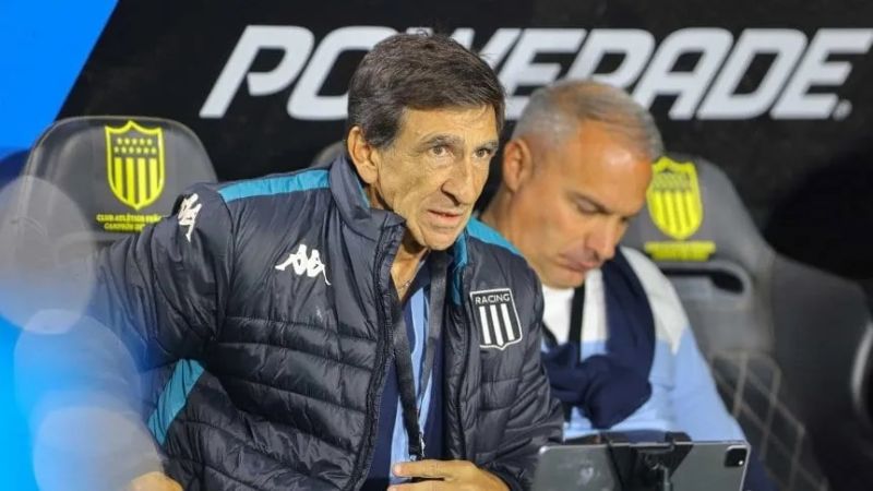 Costas: “Estamos más vivos que nunca”