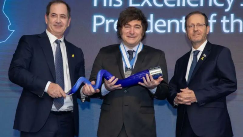 Milei dona un millón de dólares para crear una alianza proisraelí en América Latina