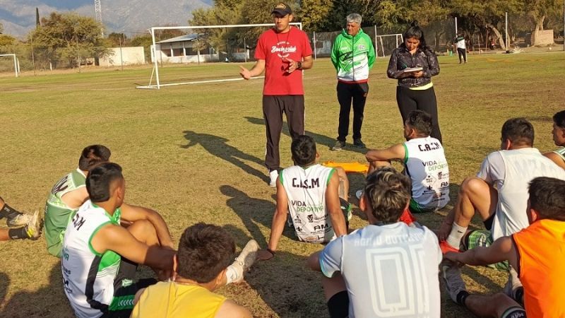 “El Flaco” Camaño inició su ciclo como  DT San Martín