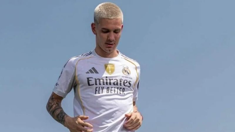 Mastantuono y un debut sin fecha cierta