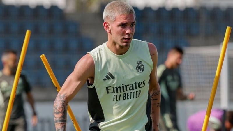 Mastantuono citado para el partido ante Osasuna