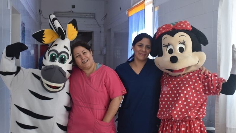 Policías visitaron el "Hospital de Niños Eva Perón"