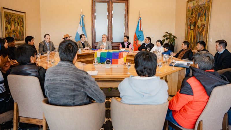 Jalil y caciques de Belén articulan obras para el desarrollo de las comunidades