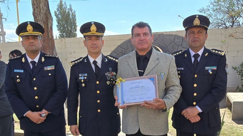 Homenaje a la memoria de los efectivos caídos en cumplimiento del deber