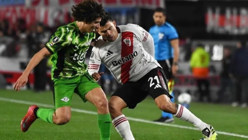 River sufrió; pero Armani lo sacó adelante