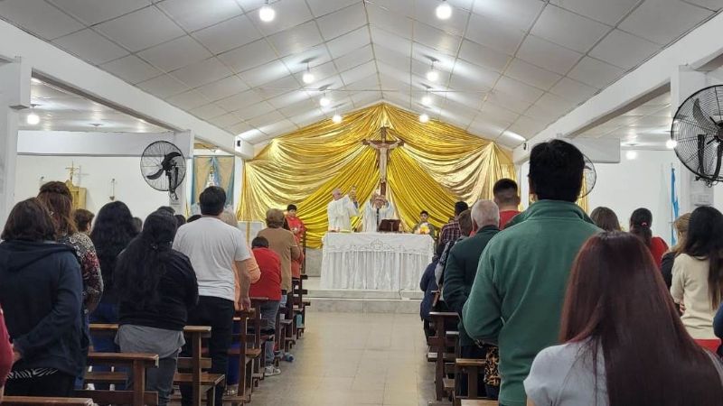 Celebraron a San Pío X en el barrio Libertador II