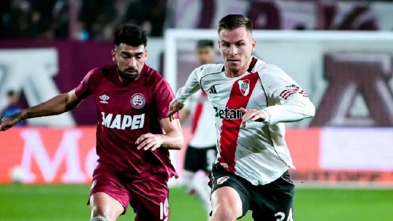 Lanús le empató a River, que igual lidera