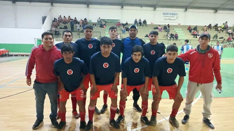 Noche de Futsal Chacarero con clásico incluido