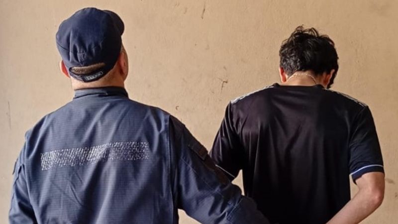 Intentó robarle la bicicleta a un hombre mayor y fue aprehendido en pleno centro