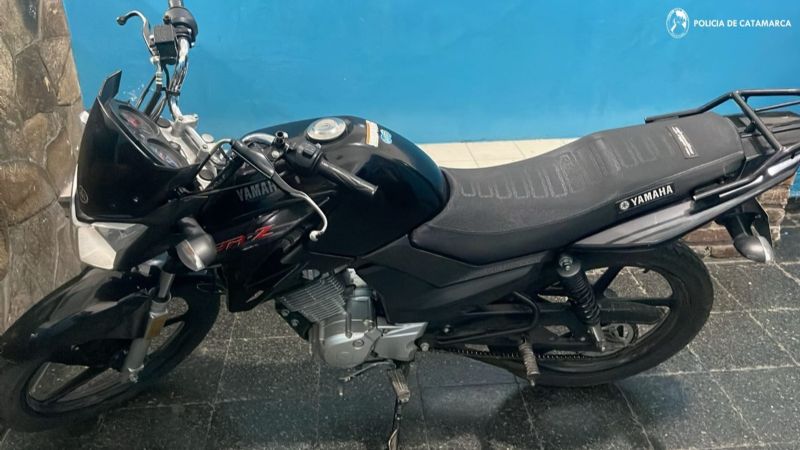 Secuestran motocicleta con numeración adulterada