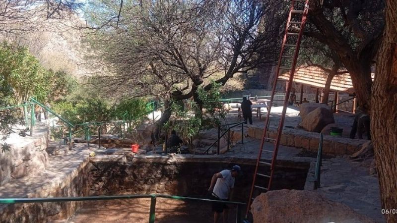 Realizaron tareas de mantenimiento en el complejo termal de Fiambalá