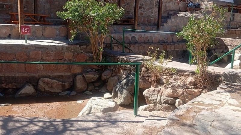 Realizaron tareas de mantenimiento en el complejo termal de Fiambalá