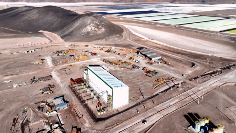 Zijin-Liex pone en marcha la producción de litio en su planta en Fiambalá