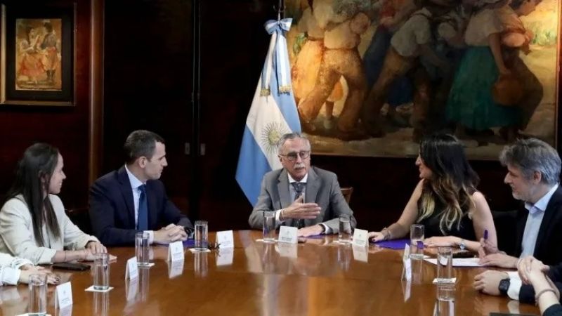 Argentina logra un acuerdo histórico para adquirir tratamientos contra la Atrofia Muscular Espinal