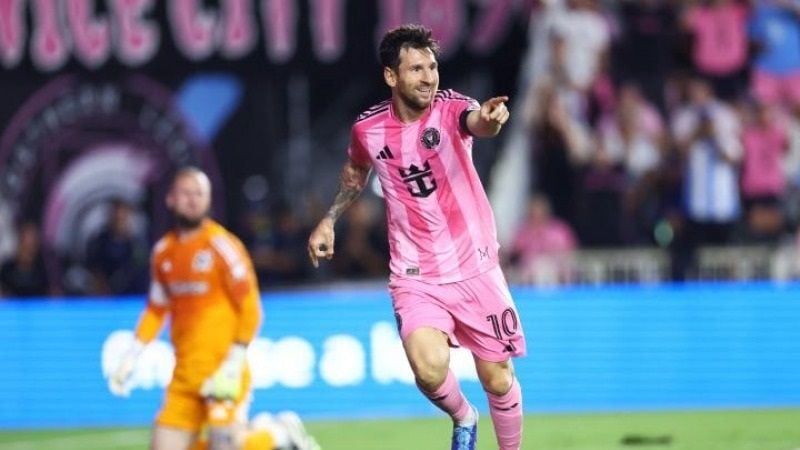 Gol y asistencia de Messi, en revancha ante el Seattle