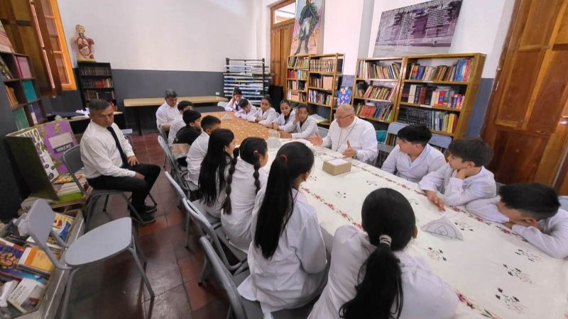 El Obispo realiza su visita pastoral a la parroquia Nuestra Señora de Luján