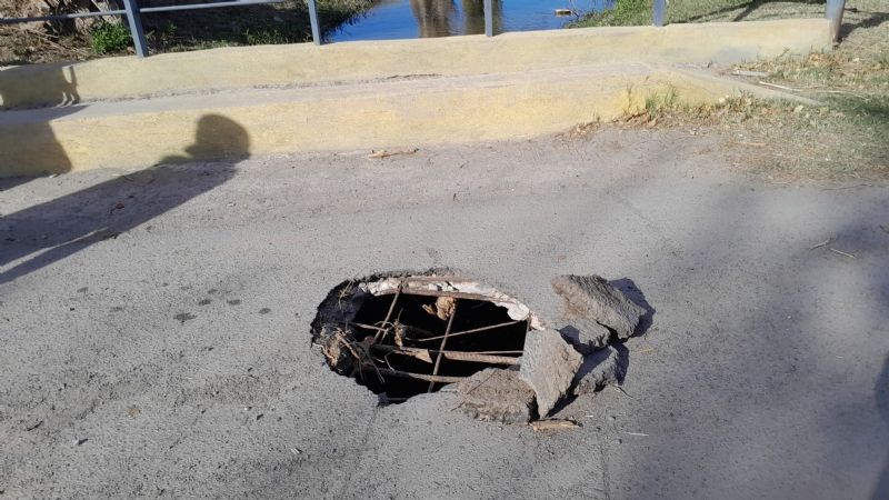 Malestar por las condiciones del puente del canal de riego en Polcos