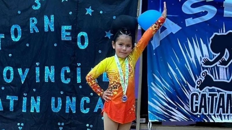 "Estrellitas de Ambato" brillaron en Provincial