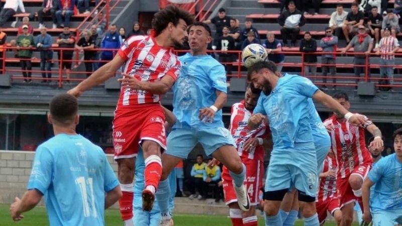 Talleres (RE) y CADU primeros descendidos