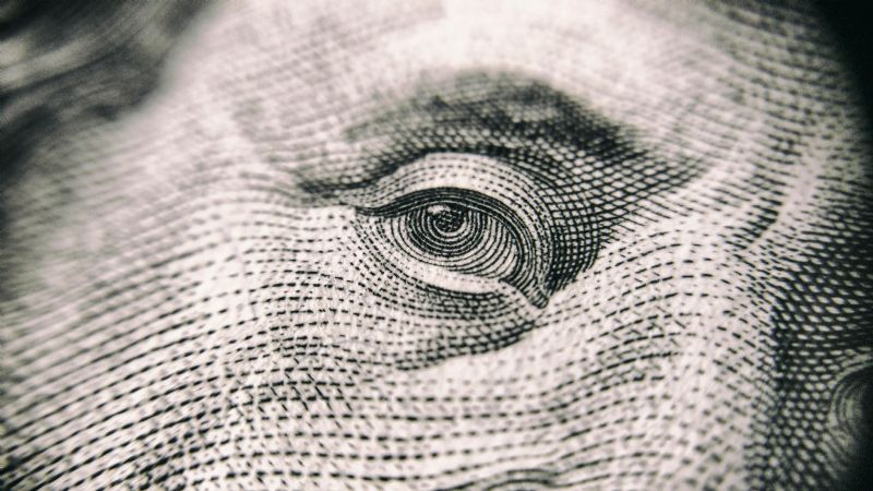 El dólar blue vuelve a desplomarse este 23 de septiembre