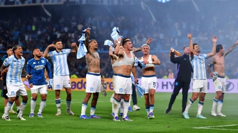 Racing avanzó a las “semis” de la Libertadores