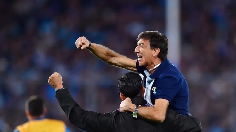 Racing avanzó a las “semis” de la Libertadores